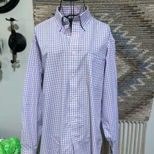 Izod Men's Checkered Button Down Shirt
